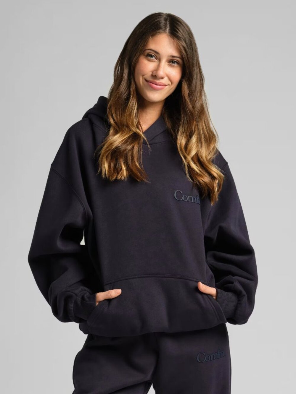 Comfrt Minimalist Hoodie in Navy